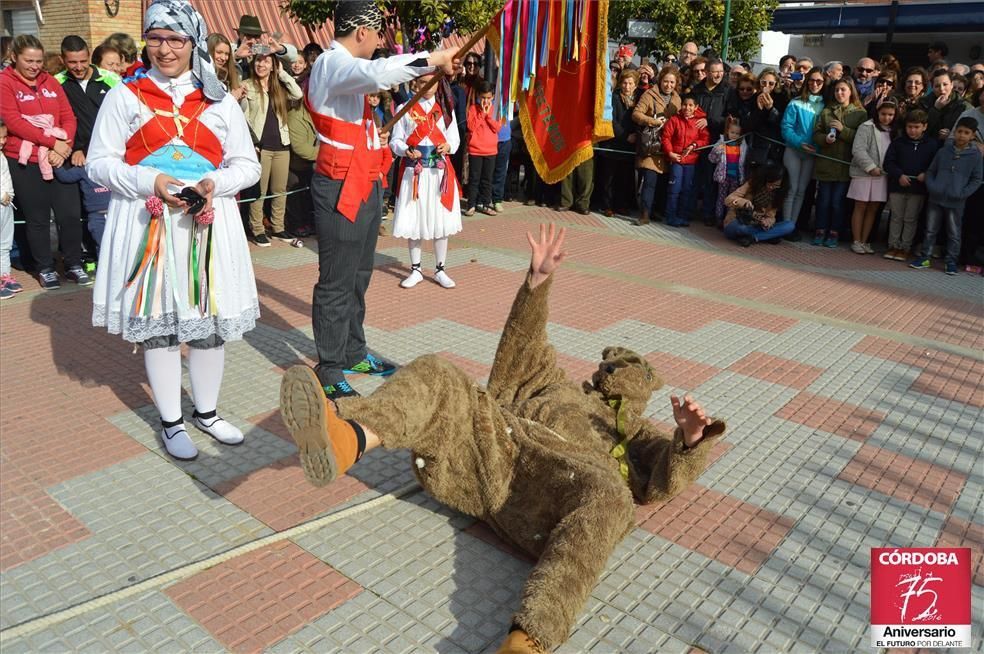 FOTOGALERÍA /  Danza de los Locos y del Baile del Oso de Fuente Carreteros