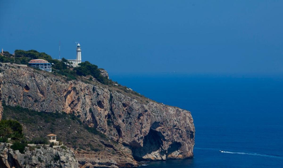 Faro de la Nau