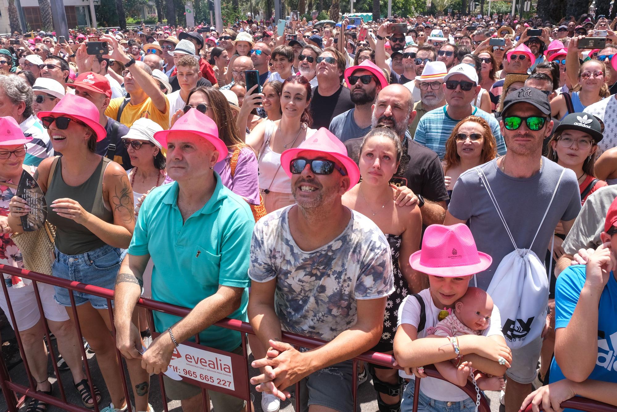 Así ha sido la primera mascletà de las fiestas de Elche