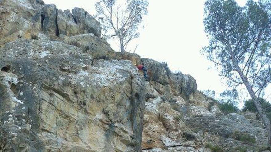 Rescatan a un hombre atrapado en el Puig des Moro