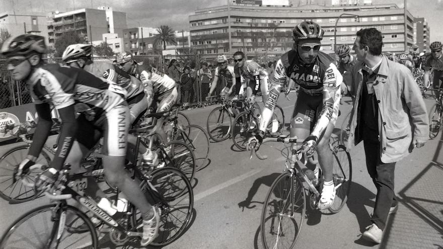 Hace 20 años en Sagunt. Así vivimos el paso de la Vuelta Ciclista a España de Casero, Pantani, Zülle y Olano.