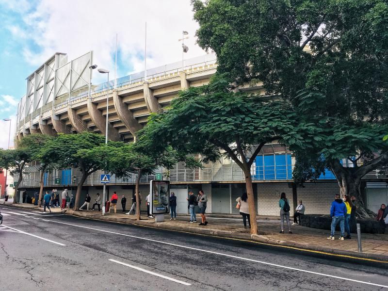 Venta de entradas para el derbi en Tenerife