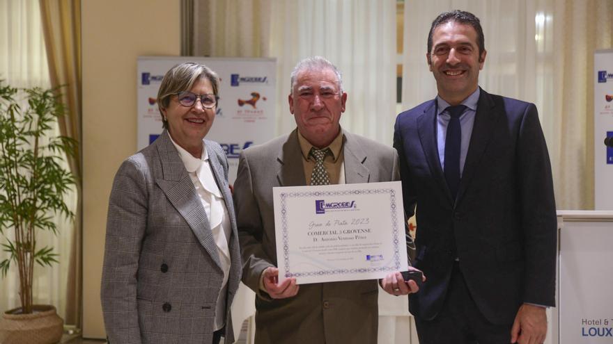 El mejor premio a toda una vida dedicada por completo al turismo en O Grove