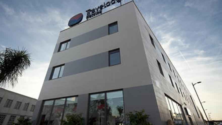 Citigrove vende el hotel Travelodge del aeropuerto por más de 15 millones a Perial AM