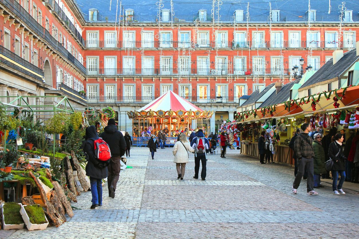 Mercadillo de Navidad en la Plaza Mayor, Madrid