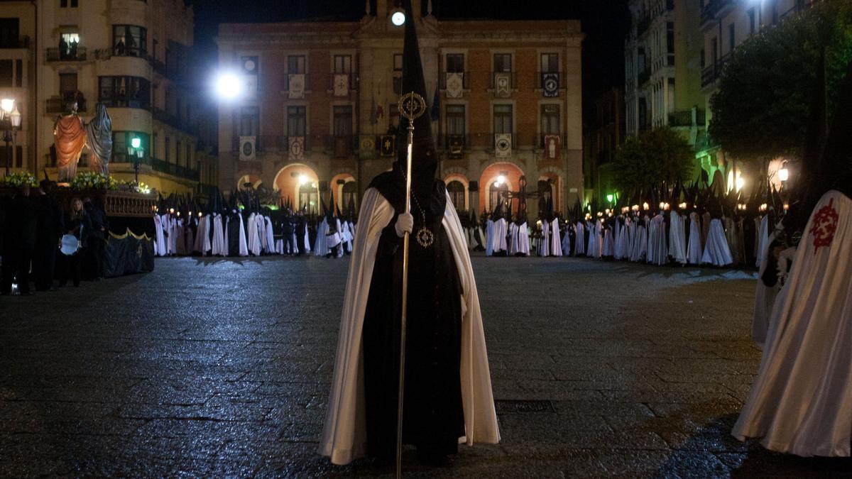 Procesión de la Tercera Caída en la Plaza Mayor