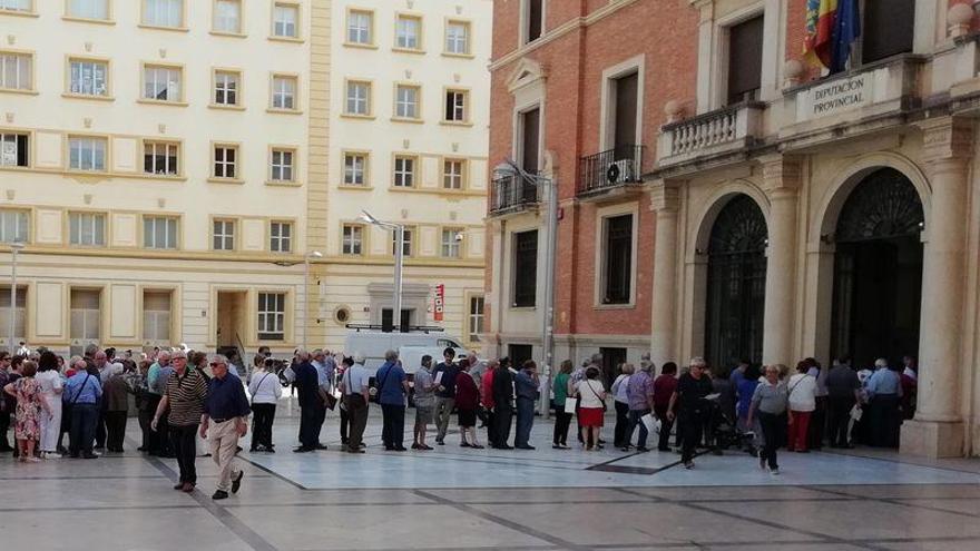 Las plazas para viajes de mayores casi se agotan en solo una semana