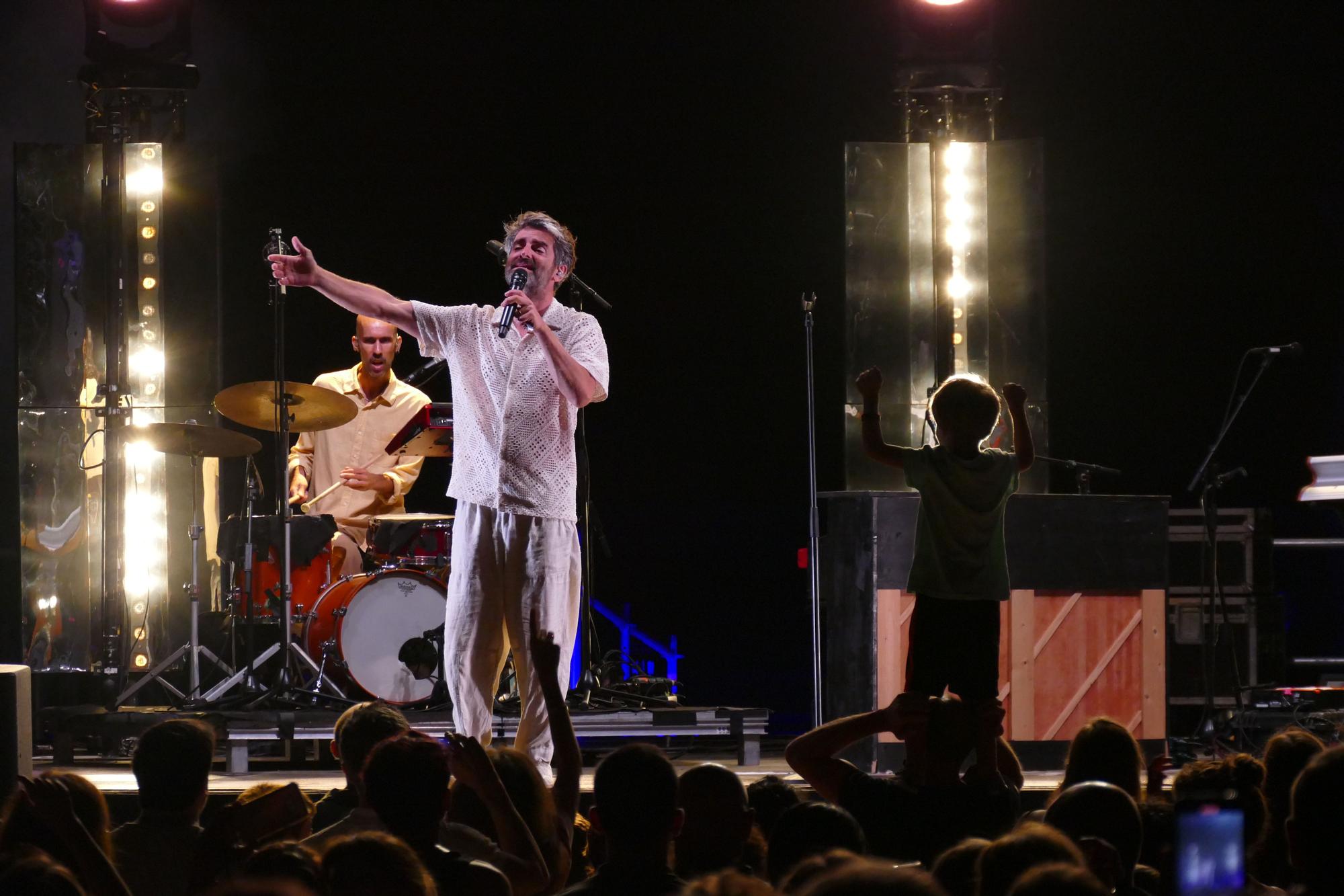 Concert de Joan Dausà al Festival Portalblau de l'Escala