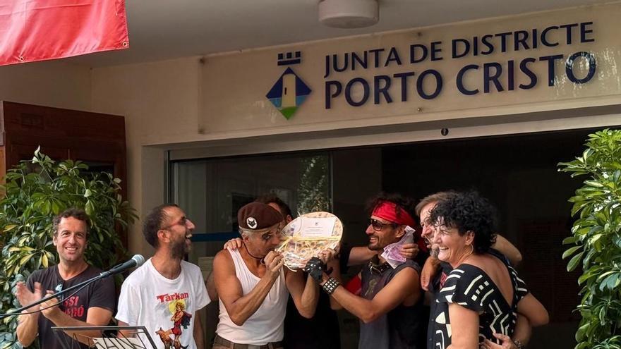 'Jostissi de Carreró' inaugura con humor las Fiestas del Carme en Porto Cristo