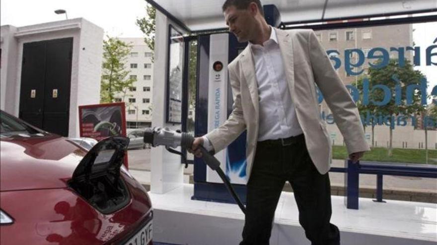 Las nuevas ayudas al coche eléctrico entierran el PIVE