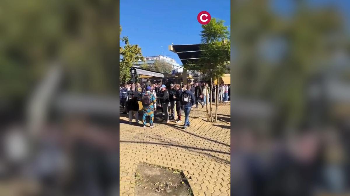 Vídeo | La afición del Utrecht llena las calles de la Alameda