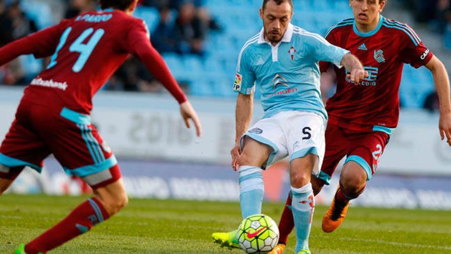 El jugador del Celta, Marcelo Díaz // R. GROBAS