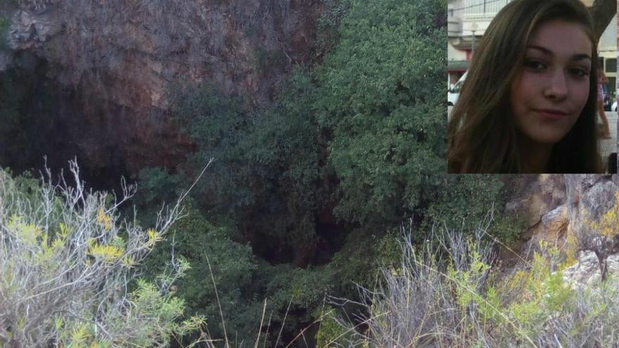 La sima de Chella donde ha aparecido el cadáver de la joven. Foto: Perales Iborra