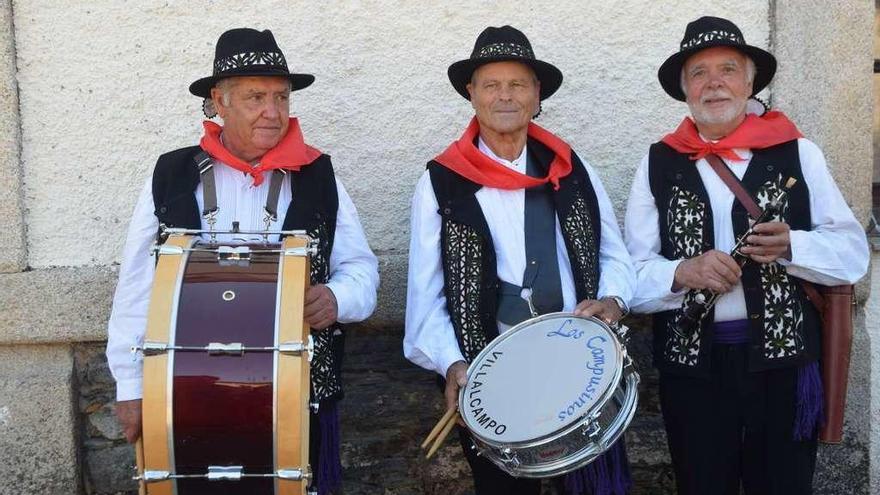 Los Campusinos, que amenizarán la verbena del homenaje a los jubilados de Muelas del Pan.