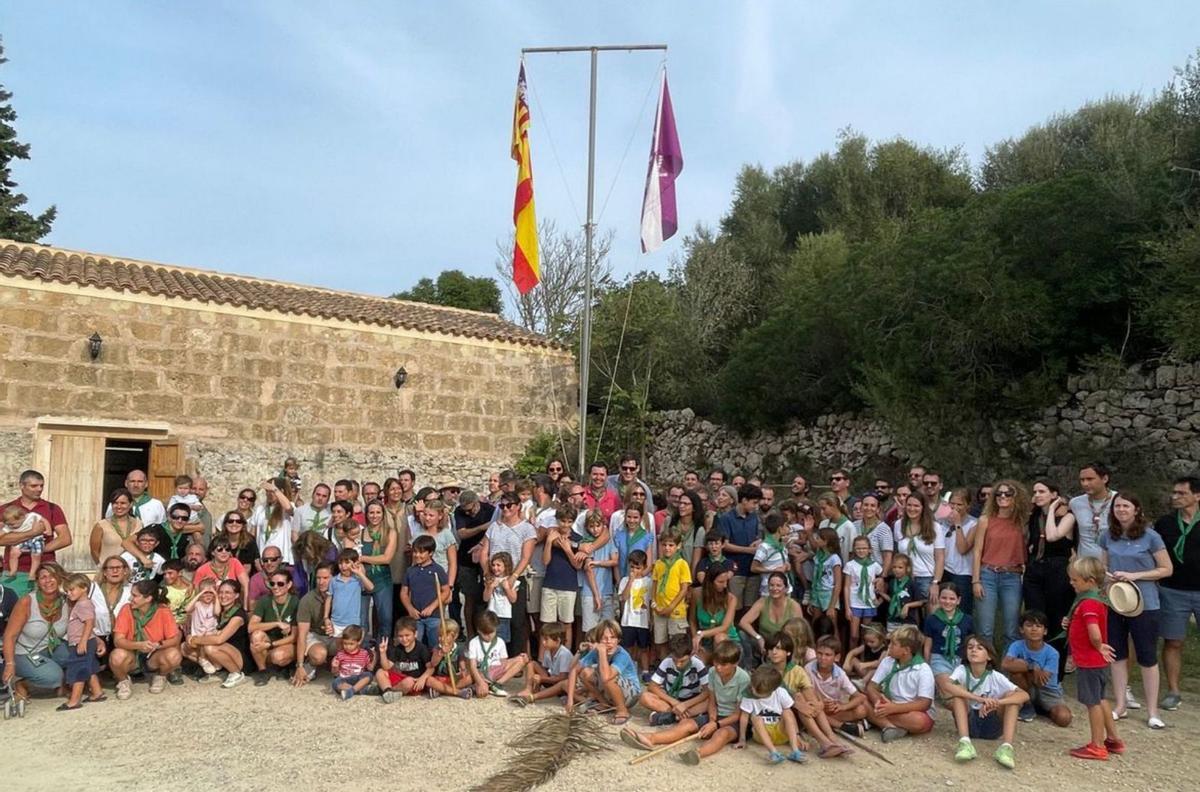 Foto de familia del antiguo Grupo Scout San Alonso este fin de semana. | M.F.