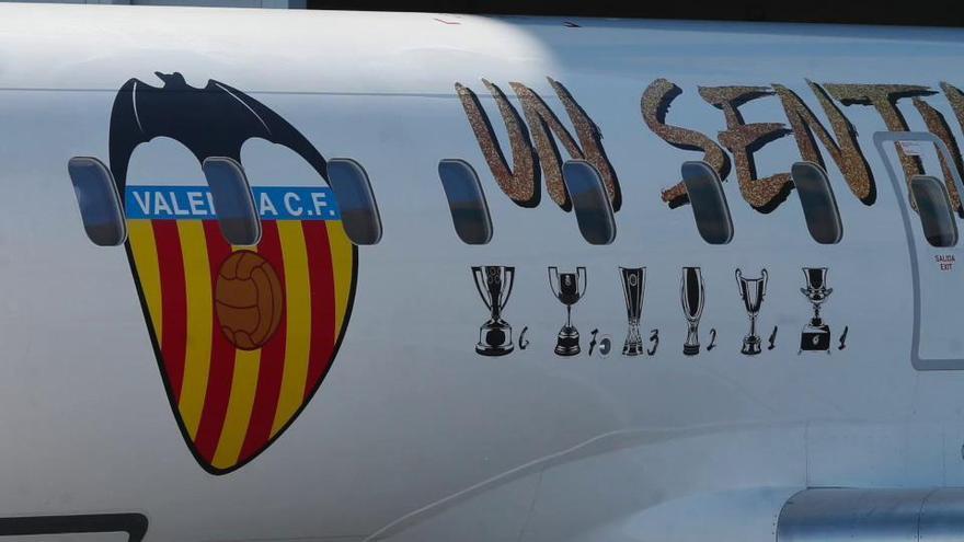 El avión del Centenario del Valencia CF