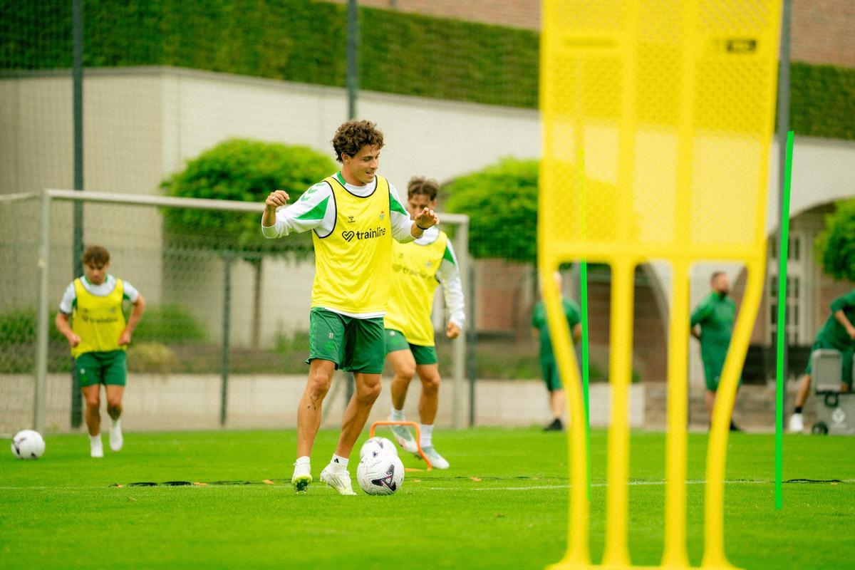 Riquelme, durante el primer día de pretemporada del Betis en Alemania