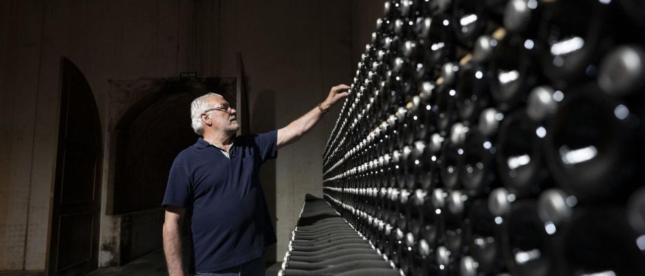 Emilio Expósito, presidente de la Asociación del Cava de Requena. | GERMÁN CABALERO