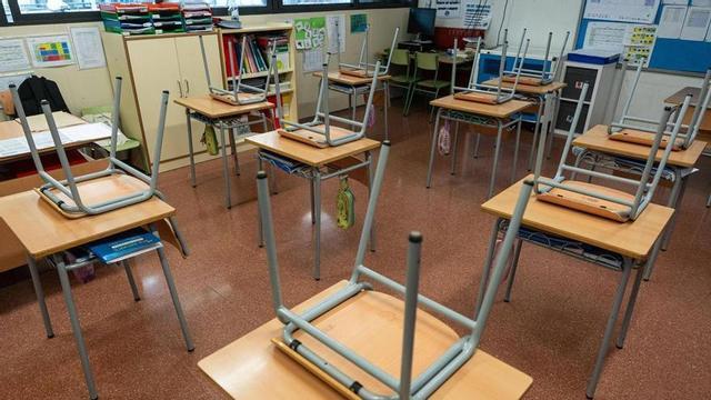 Una aula escolar buida.