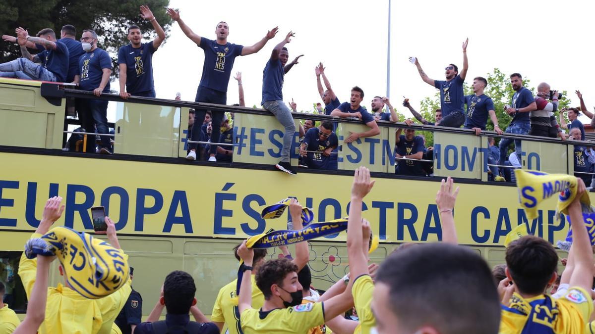 Imágenes de la rúa del Villarreal en Vila-real