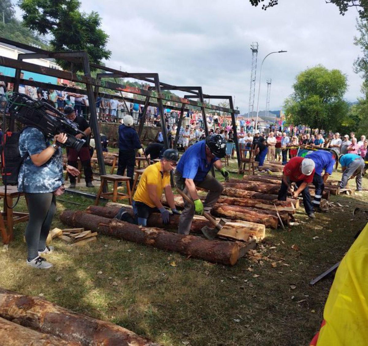 Sama sonríe a las Fiestas de Santiago
