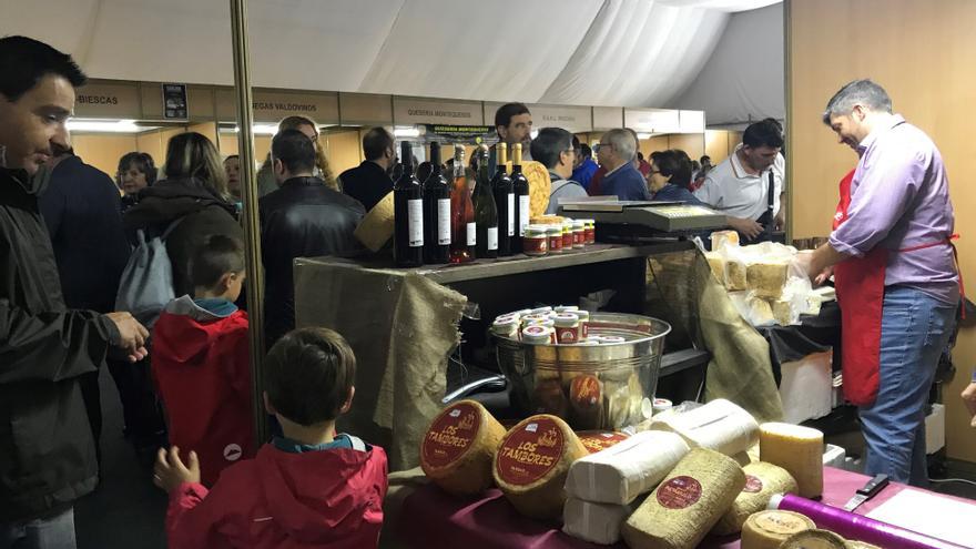 Feria de quesos, alimentación, degustación, artesanos