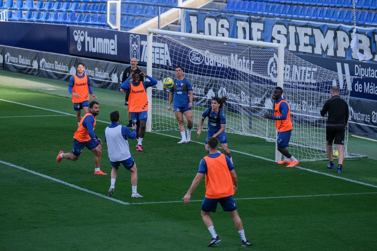 Entrenamiento del Málaga CF antes del partido contra el Levante