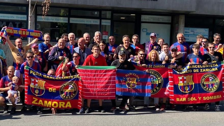 Imagen de los aficionados zamoranos del FC Barcelona en Oporto