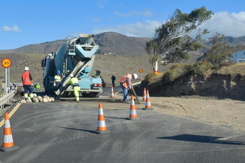 Apertura de la carretera de La Aldea