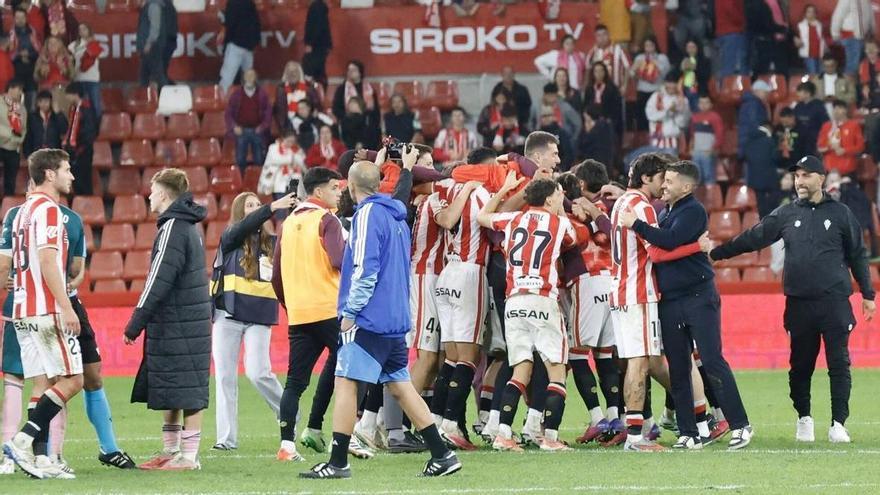 El curioso nuevo bautismo en el vestuario del Sporting de Gijón: "Me pone muy contento 'el Flaco'"
