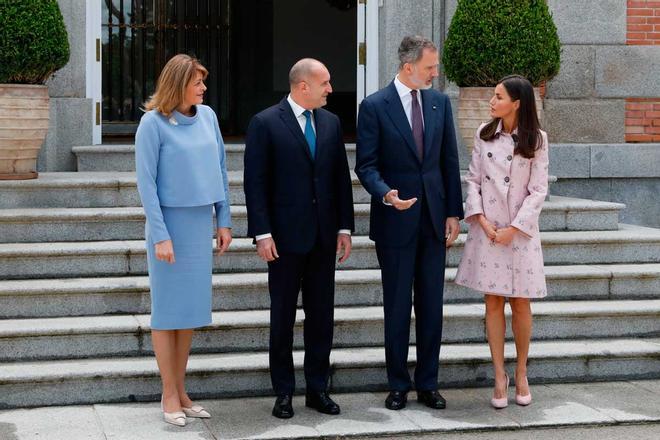 El rey Felipe VI y la reina Letizia reciben en Zarzuela al presidente y la primera dama de Bulgaria