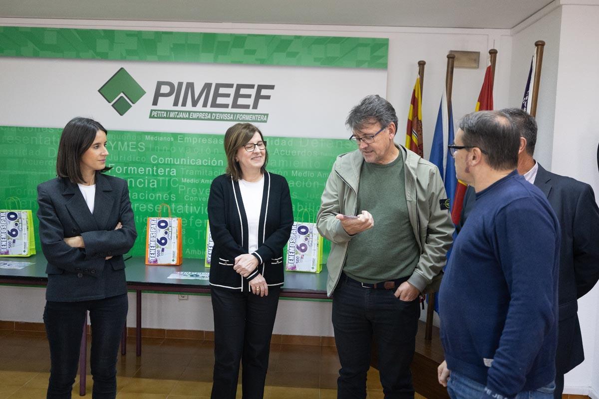 Galería: Los 6.000 euros de la Pimeef para gastar en compras ya tienen dueña