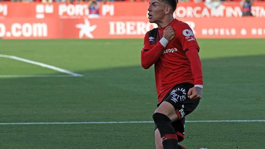 Brandon se golpea el pecho tras el gol que marcó el sábado ante el Almería.