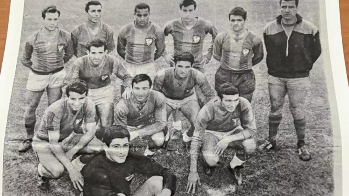 Esta fue la portada de Levante-EMV con el primer ascenso granota