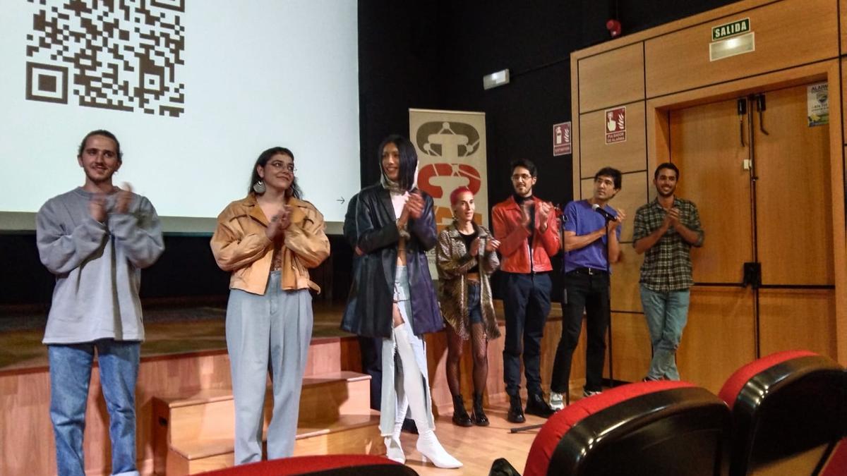 Miembros del proyecto ‘Mestura’ durante la presentación en el CCA Gran Canaria.