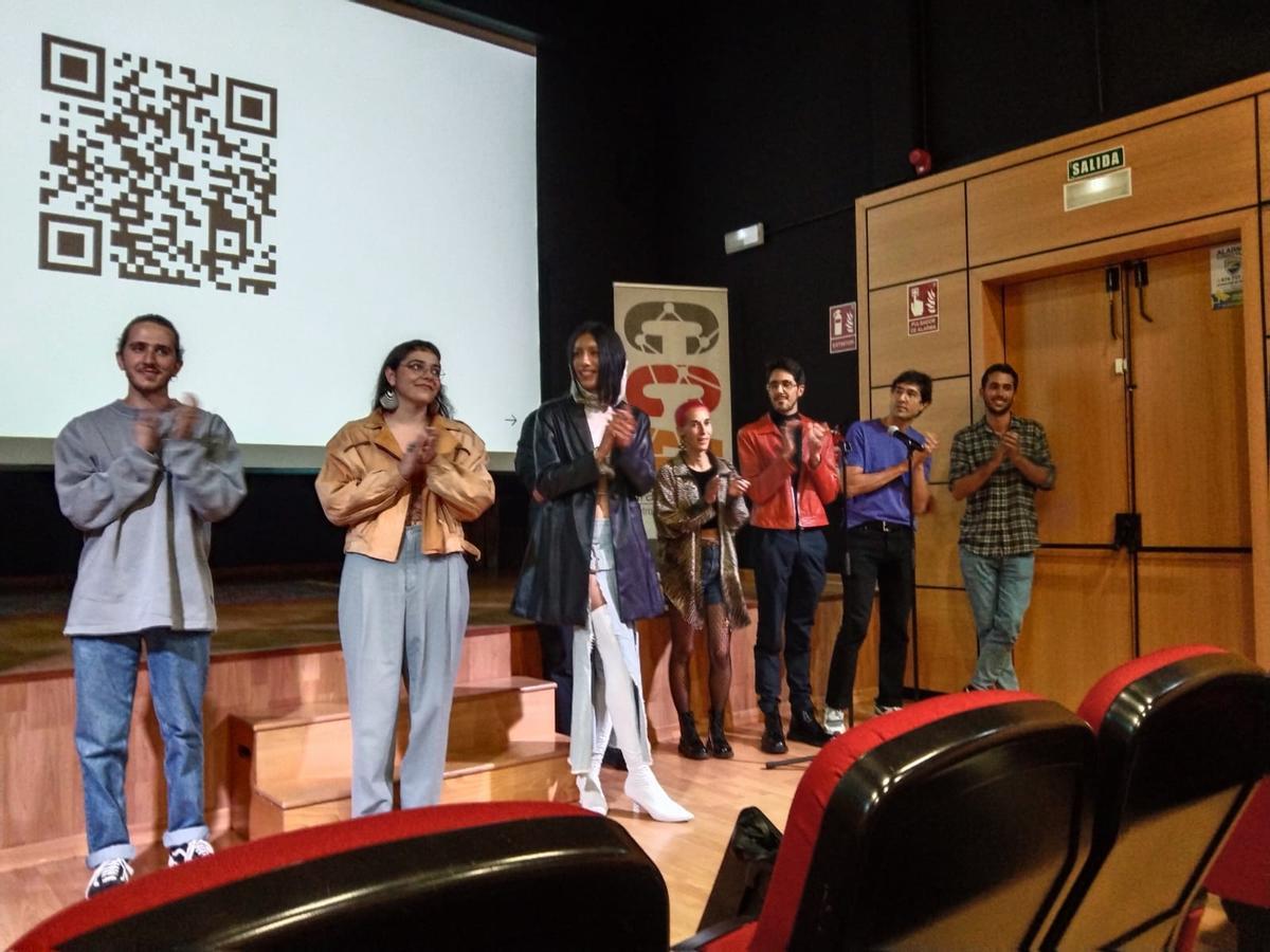 Miembros del proyecto ‘Mestura’ durante la presentación en el CCA Gran Canaria.