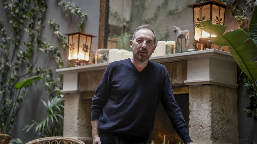 Lázaro Rosa-Violán, interiorista: &quot;Todas las marcas de lujo ahora mismo están apostando por el artículo de artesanía&quot;