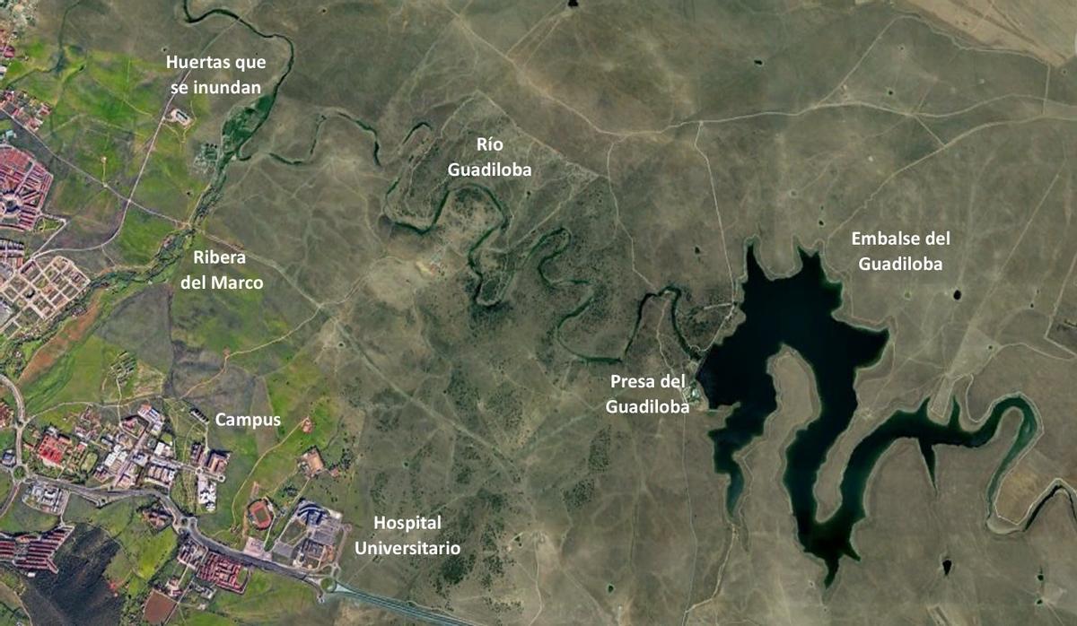 Plano del lugar: el pantano, el río Guadiloba y su paso por la zona de huertas que se anegan en los desembalses.