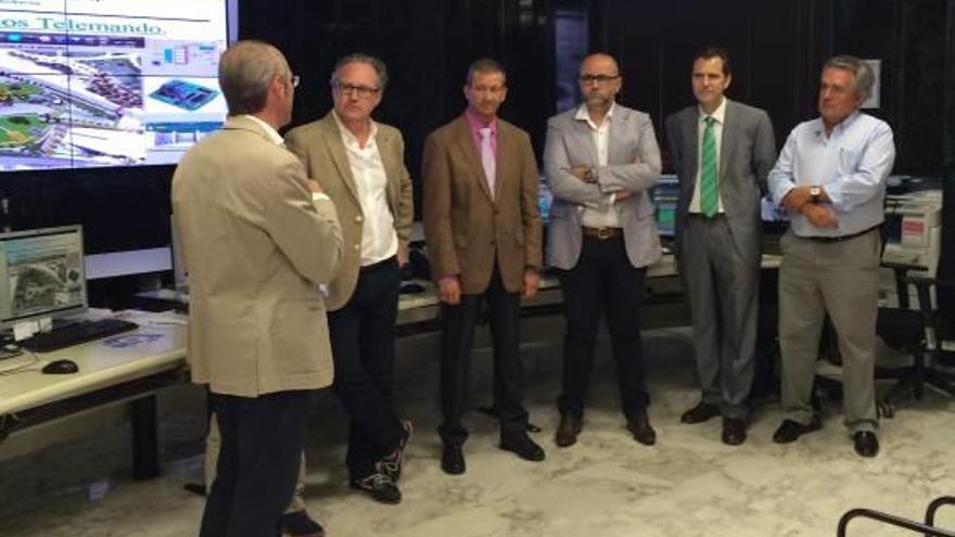 Reunión de la junta  del Círculo de Economía en Aguas de Alicante