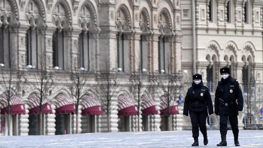 Almenys sis morts i 20 ferits en un tiroteig en una escola a Rússia