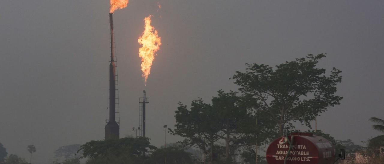 Una planta de gas de Petróleos Mexicanos a Tierra Blanca en una fotografia d’arxiu. | REUTERS