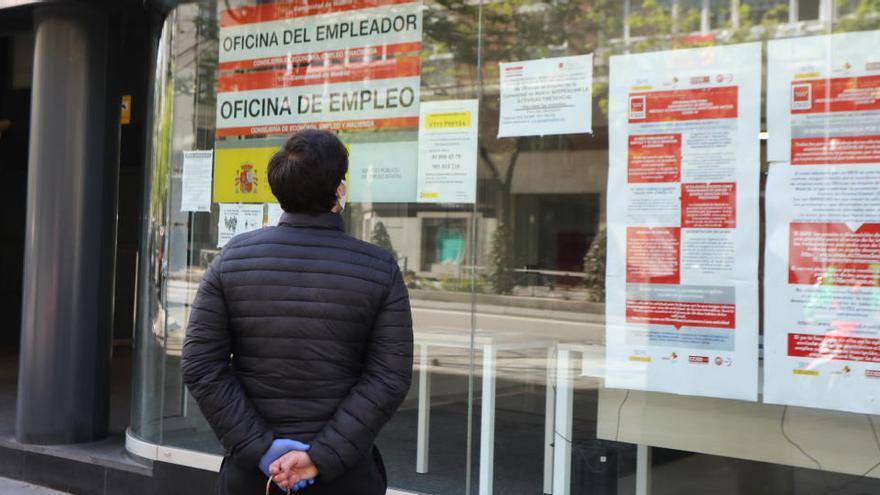 Ingreso mínimo vital: Qué es, cómo funciona y quién tiene derecho a cobrarlo.