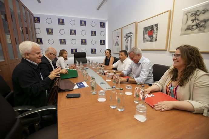 18.06.19.- Las Palmas de Gran Canaria. Antonio Morales (Nueva Canarias) se reune con Luis Ibarra (PSOE), para negociar el posible pacto de progreso en el Cabildo de Gran Canaria. Foto Quique Curbelo  | 18/06/2019 | Fotógrafo: Quique Curbelo