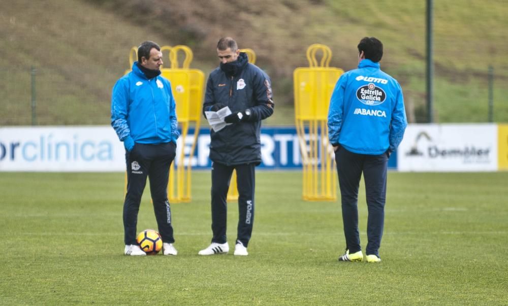 El jugador francés ha entrenado toda la semana al ritmo de sus compañeros. Davy Roef también está entre los escogidoso por el técnico, que ha optado por llevarse a los tres porteros a Eibar.