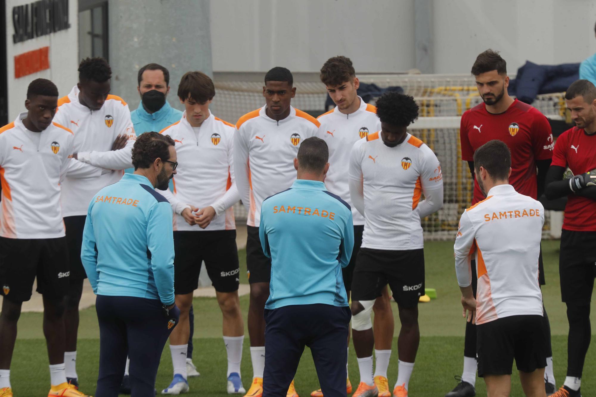 Entrenamiento del Valencia CF previo al partido frente a Osasuna