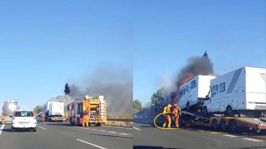 Un incendio en la A3 a la altura de Chiva genera una gran columna de humo negra