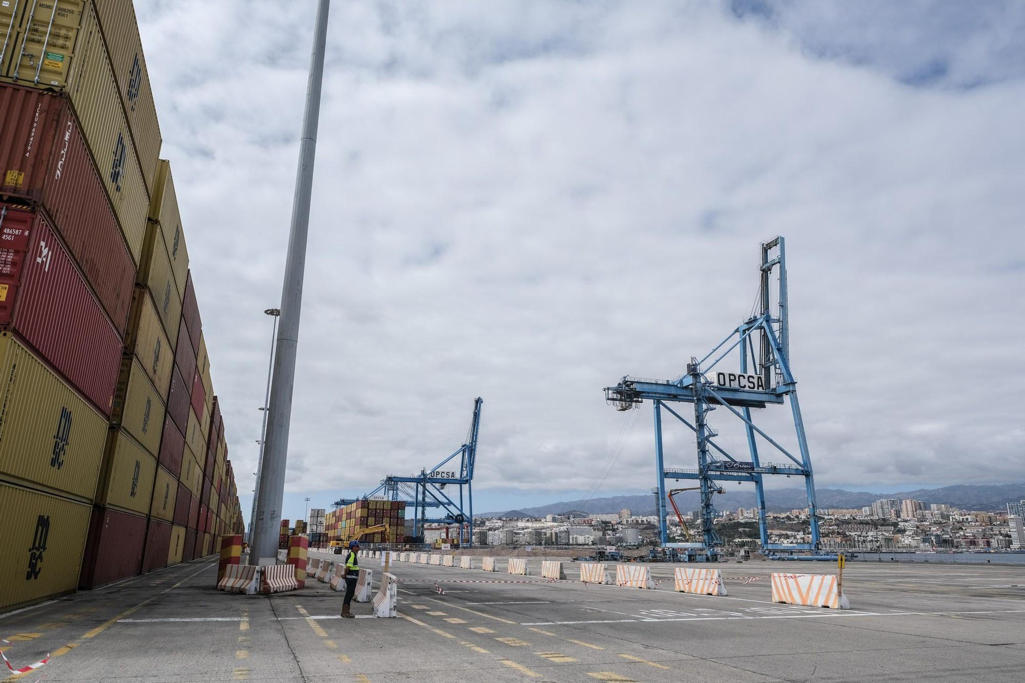 Desmontaje Grúa OPCSA en Puerto de Las Palmas