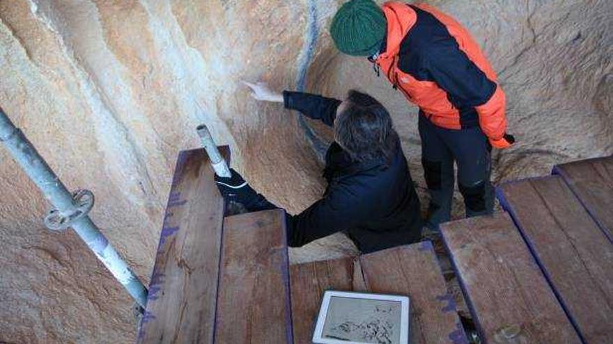 La realidad aumentada llega al arte rupestre de les Coves de Vinromà y Albocàsser