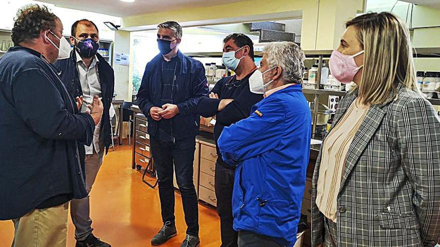 Visita al Centro de Desarrollo Agroganadero de Xinzo.   | // FDV