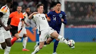 Alemania amarga a Koeman y se lanza a por los cuartos